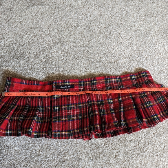 Mini pleated skirt - Picture 7 of 9